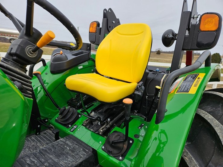 2024-john-deere-5067e-image-36