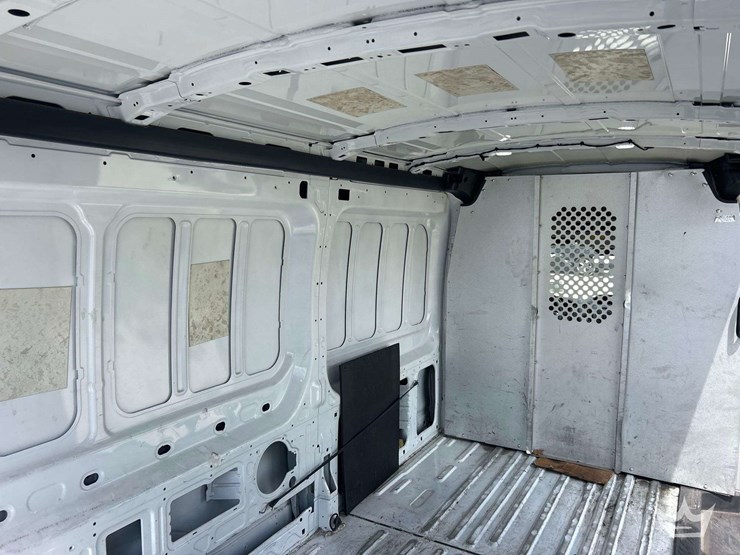 2018-ford-transit-image-11