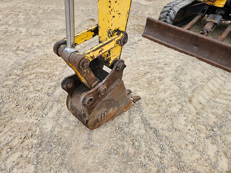 new-holland-e35sr-image-9