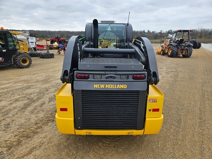 new-holland-l328-image-4