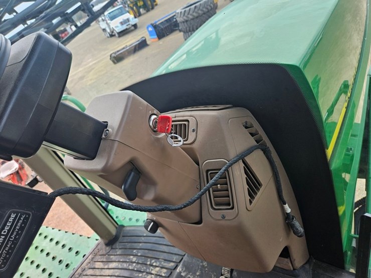 john-deere-4700-image-83