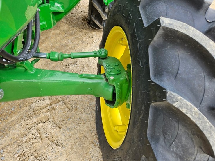 2024-john-deere-5067e-image-38