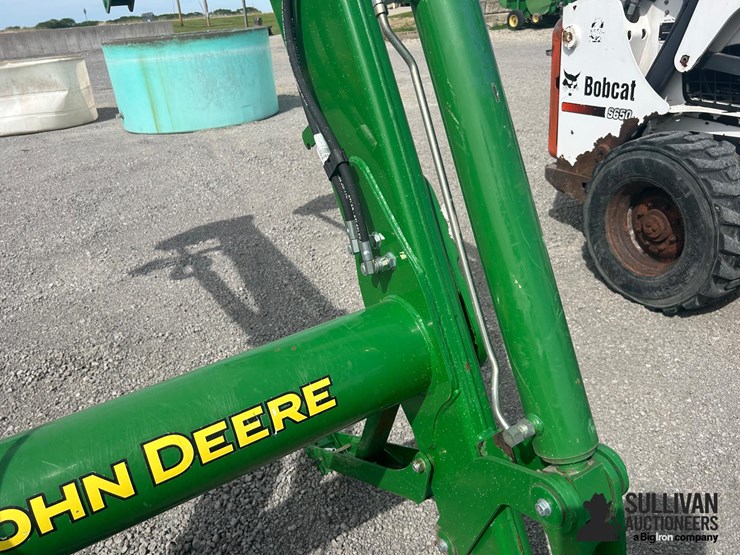 2017-john-deere-h-image-19