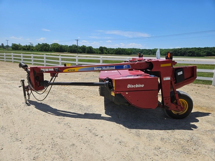 2015-new-holland-h7230-image-2