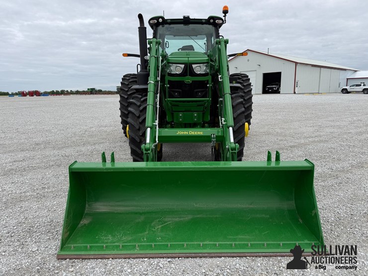 2023-john-deere-6r-175-image-2