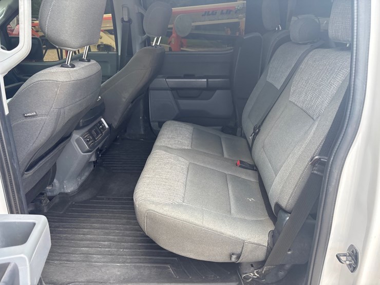 2021-ford-f150-xl-image-5