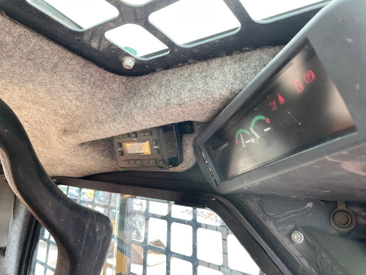 #1087-•-john-deere-319gr-skid-steer-image-20