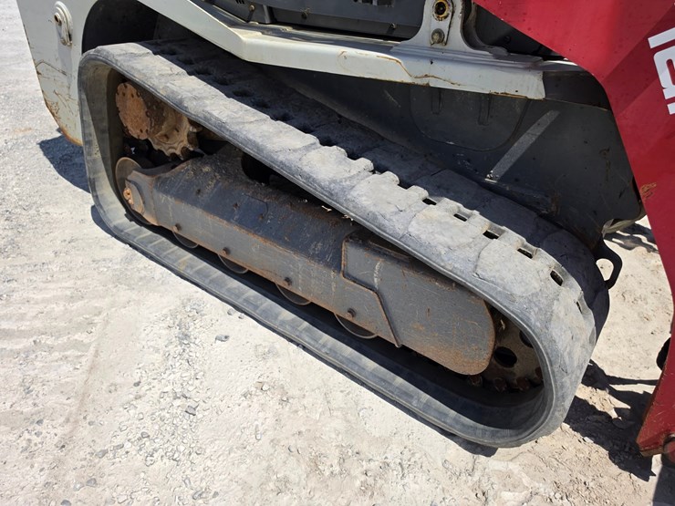 2018-takeuchi-tl10v2-image-23