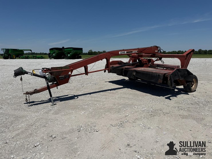 hesston-1340-image-1