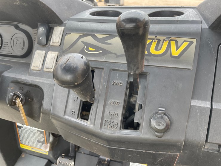 2016-john-deere-550-image-22