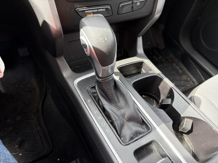 2017-ford-escape-image-31