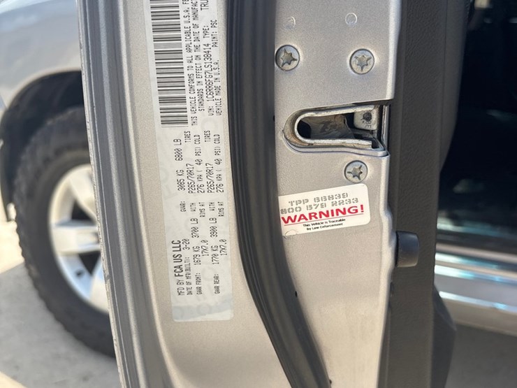 2020-dodge-ram-1500-image-12