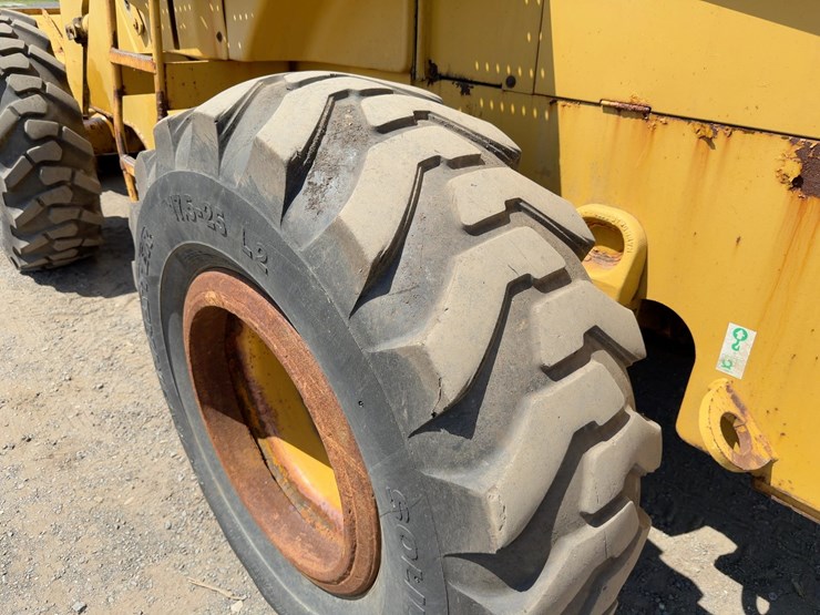 1994-caterpillar-928f-image-14