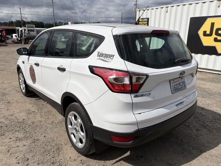2017-ford-escape-image-6
