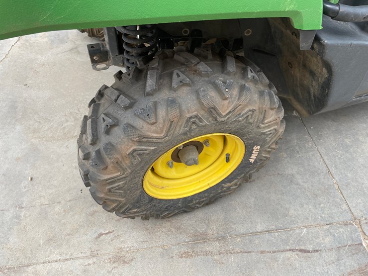 2016-john-deere-550-image-7