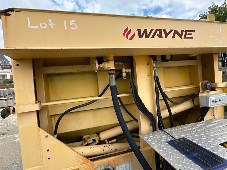 #15-•-2011-wayne-trash-trailer-pup-image-13