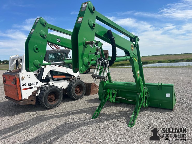 2017-john-deere-h-image-5