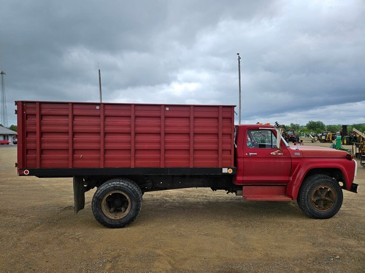 ford-600-image-6