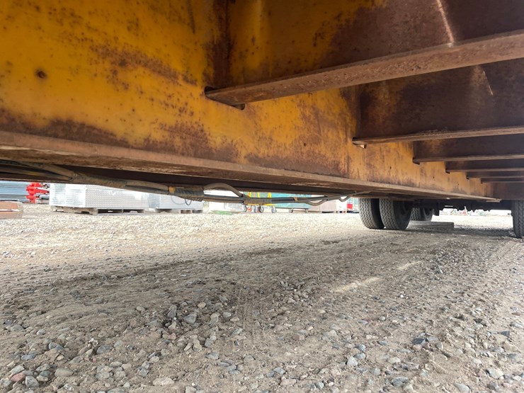 #1222-•-1977-transport-trailers-flatbed-trailer-(has-mn-title)-image-11
