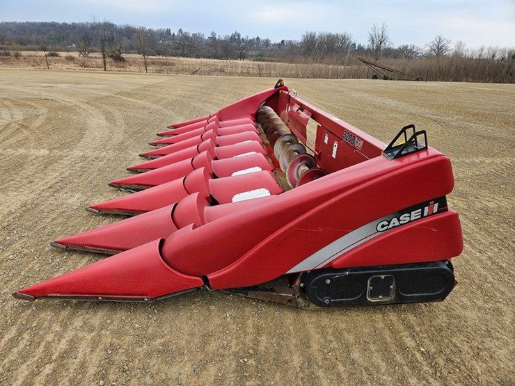 case-ih-3208-image-2