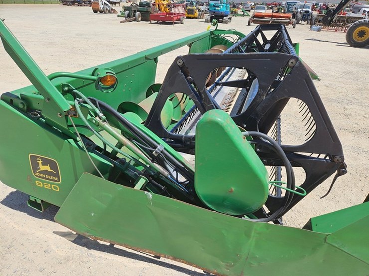 john-deere-920-image-13