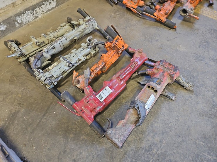 quantity-of-pneumatic-jack-hammers-image-2