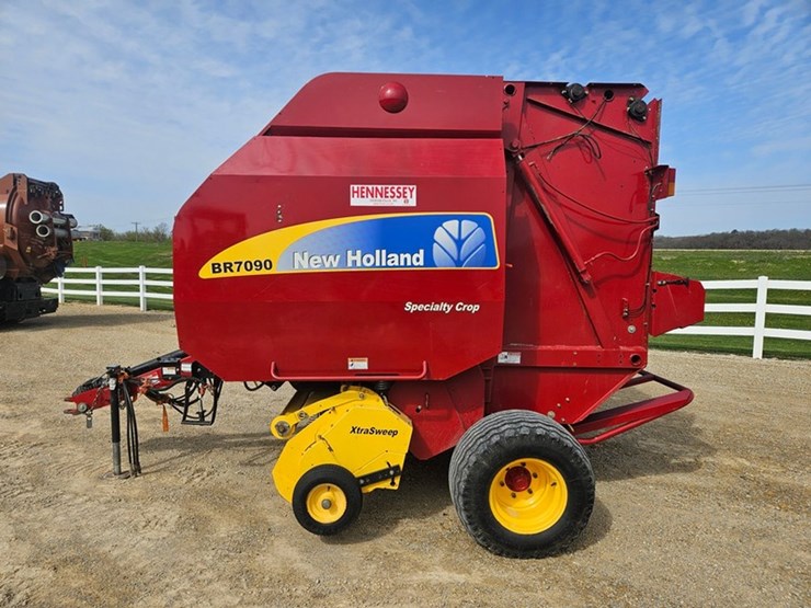 new-holland-br7090-image-2