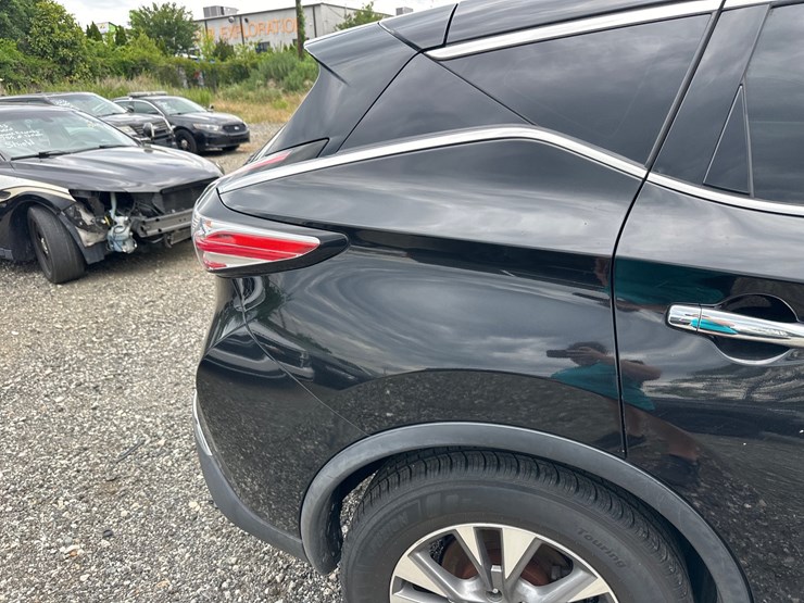 2017-nissan-murano-image-7
