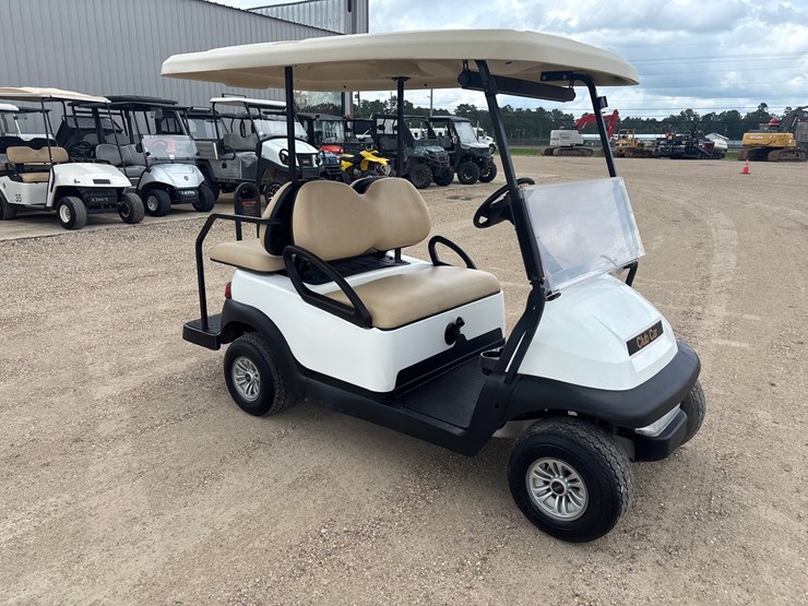 #74-•-2017-precedent-club-car-|-no-title-image-2