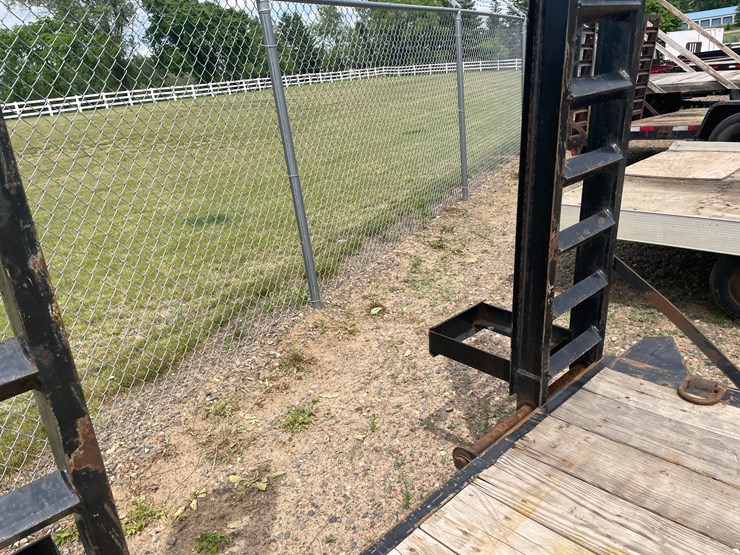 #1221-•-2022-redi-haul-equipment-trailer-(has-mn-title)-image-9