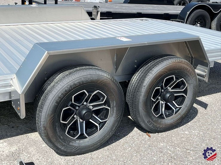new-2025-timpte-1018-motorsports-t/a-aluminum-tag-trailer-image-7