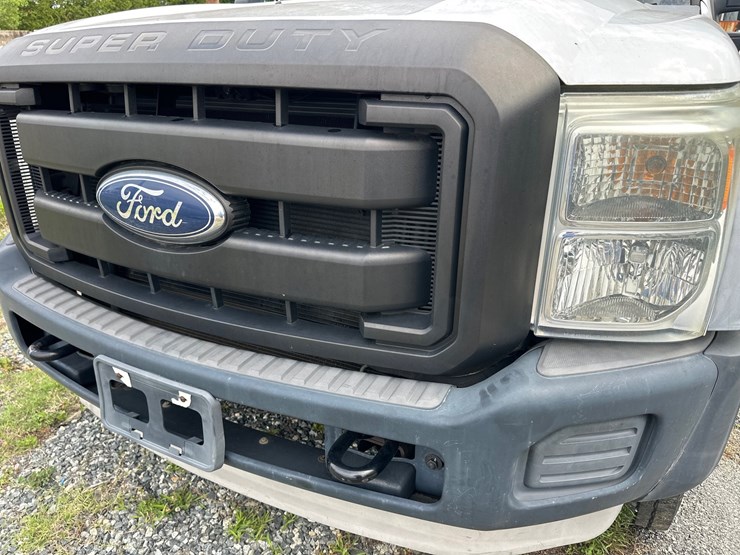 2012-ford-f450-image-17