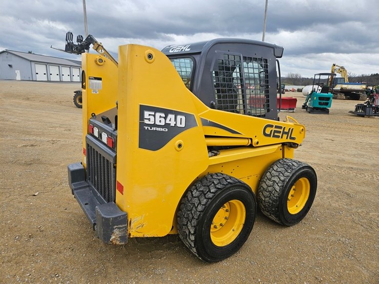 gehl-5640-image-5