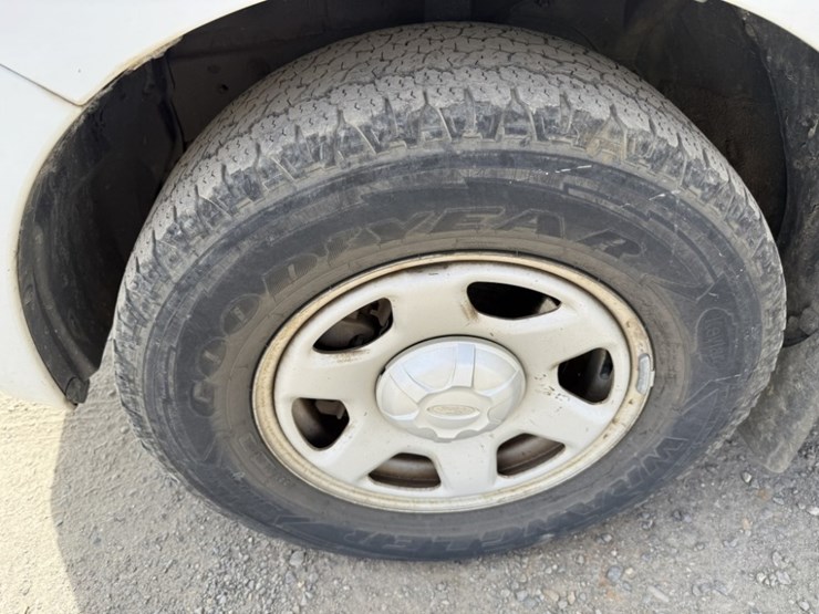 2008-ford-escape-image-15