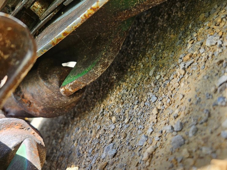 john-deere-693-image-13