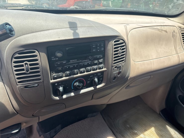 1999-ford-f150-image-9