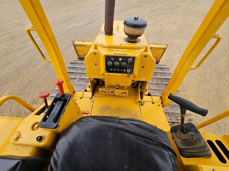 deere-550g-lgp-image-30