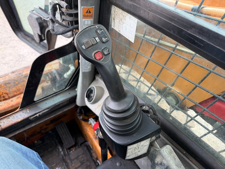 2020-case-sr210b-image-8