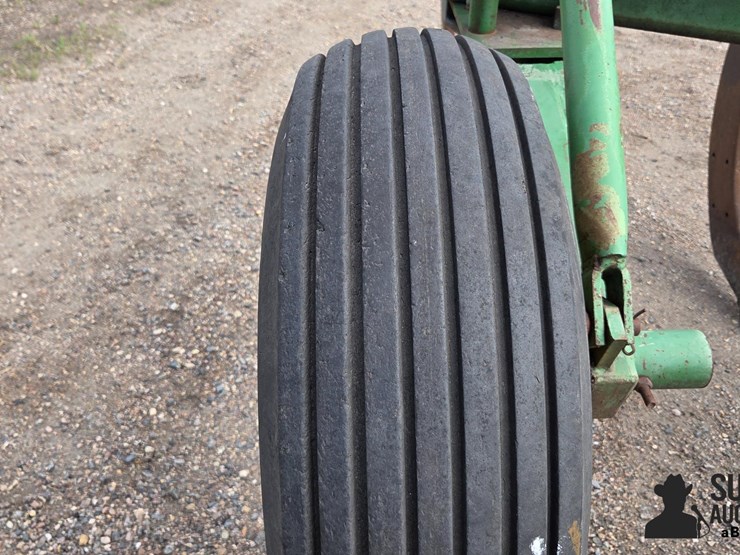 john-deere-910-image-18