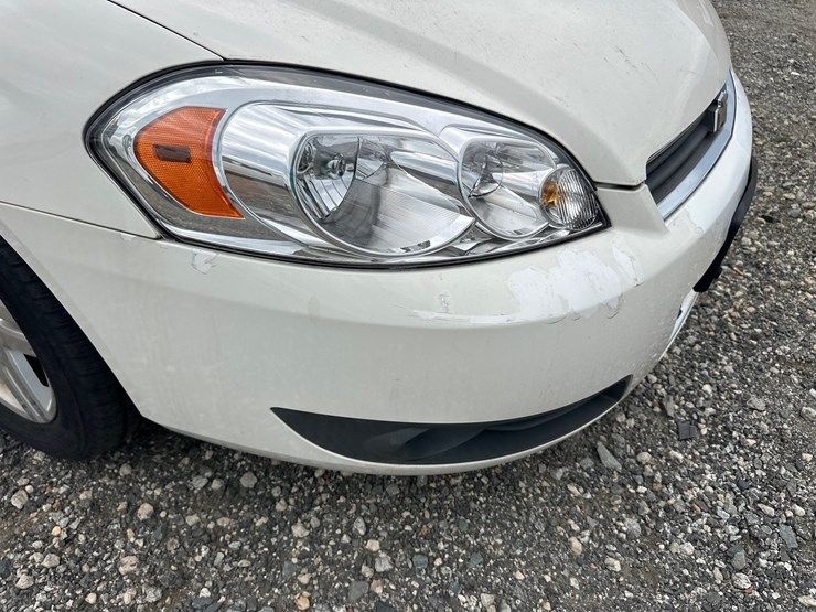 #28-•-2008-chevy-impala-image-13
