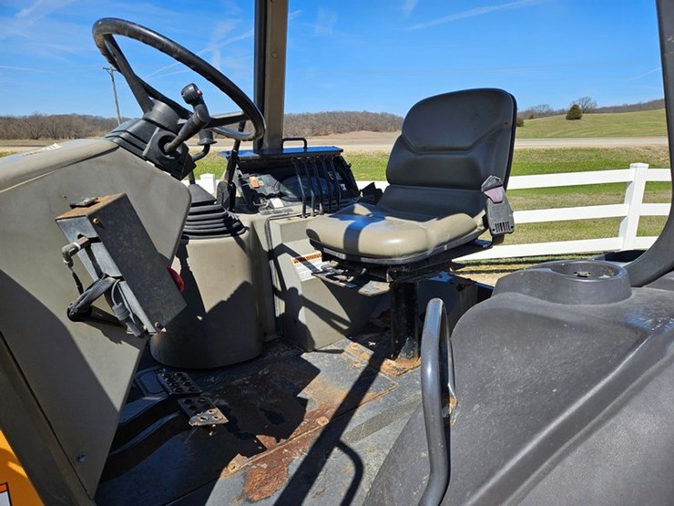 #5075-•-case-mxt-tractor-image-36