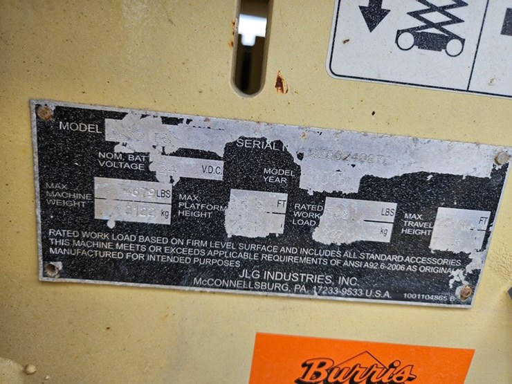 2015-jlg-2632es-image-35