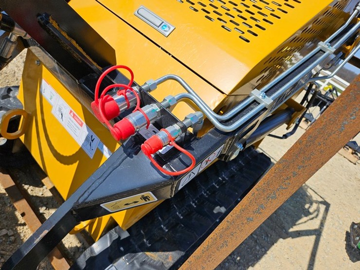 #5207-•-2025-agt-mx-mrt-14-mini-skid-steer-image-11