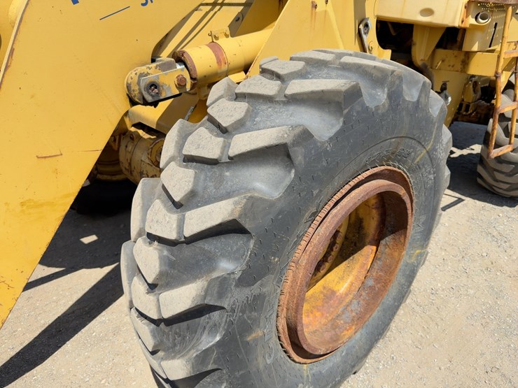 1994-caterpillar-928f-image-15