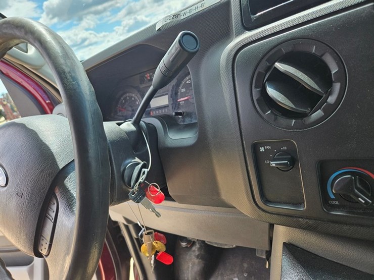2016-ford-e450-image-68