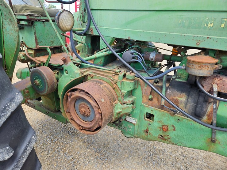 john-deere-70-image-10