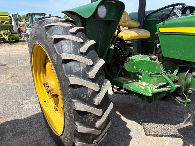 john-deere-2630-image-6