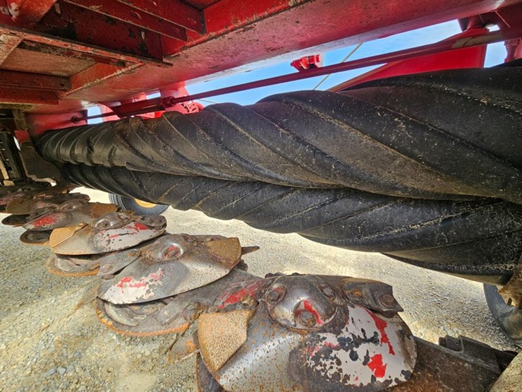 new-holland-h7450-image-17