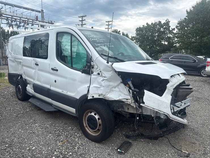 2018-ford-transit-image-1