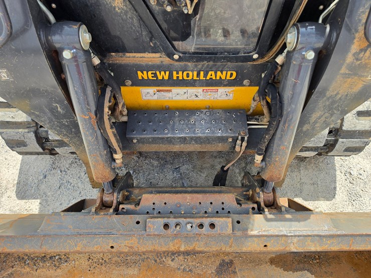 2023-new-holland-c345-image-5